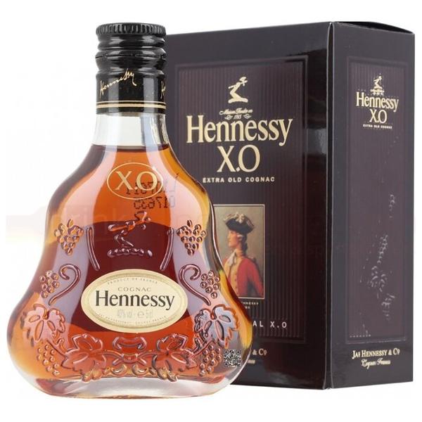 Коньяк Hennessy XO 0.05 л, в подарочной упаковке