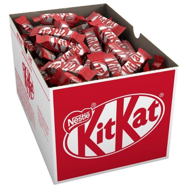 Конфеты KitKat молочный шоколад с хрустящей вафлей, коробка