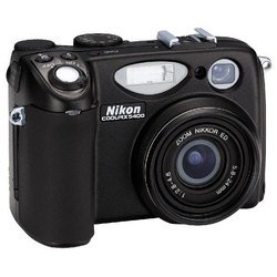 Nikon Coolpix 5400