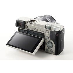 Sony Alpha A6000 Kit (silver 24Mpix 16-50 3" SDXC SDHC комплект с объективом)