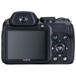 Fujifilm FinePix S2000HD
