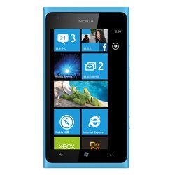 Nokia Lumia 900 (голубой)