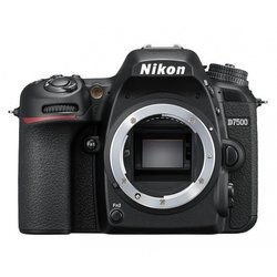 Nikon D7500 Body (черный)