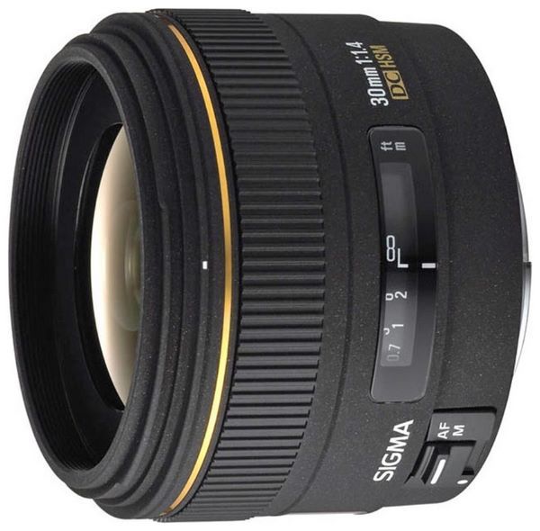 Sigma AF 30mm f/1.4 EX DC HSM Canon EF-S
