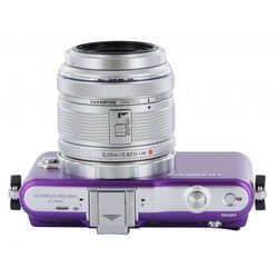 Olympus Pen E-PM1 Kit (violet 12.3Mpix EZ-M 14-42 /40-105 3" 1080i SDHC Ком-т с объективом Li-Ion)
