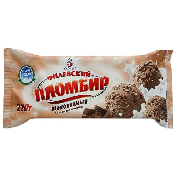 Мороженое Филевское пломбир шоколадный с кусочками шоколада 220 г