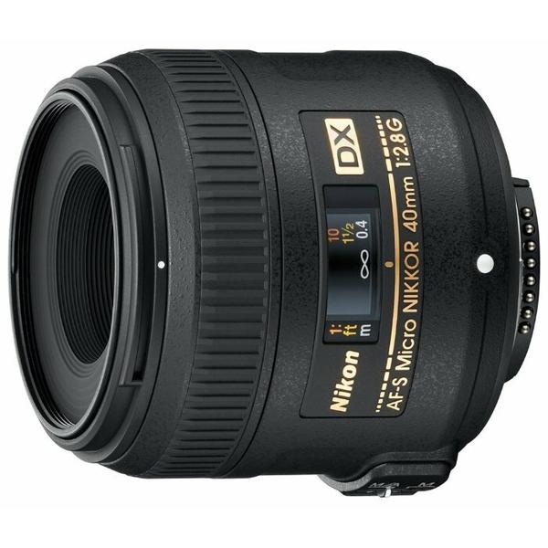 Объектив Nikon 40mm f/2.8G AF-S DX Micro NIKKOR