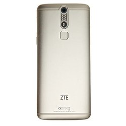 ZTE Axon mini