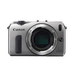 Canon EOS M Kit (silver 18Mpx 18-55 3 1080p SD Li-Ion, Набор с объективом)