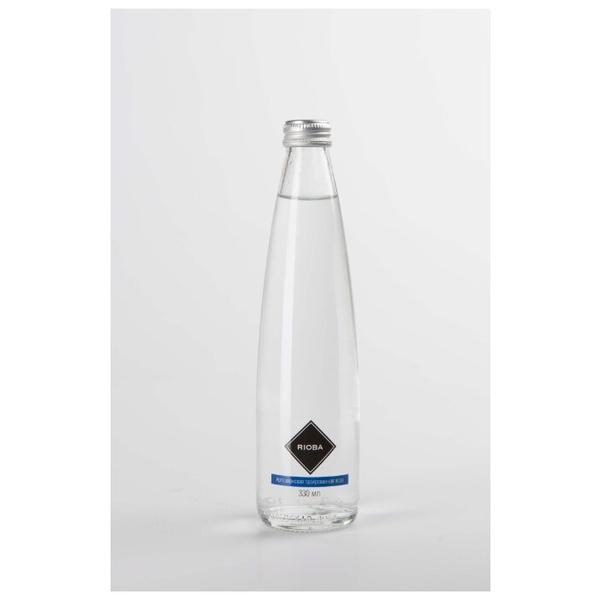 Вода питьевая Rioba негазированная, стекло