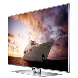 Samsung UE46F7000АТX (серебристый)