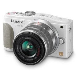 Panasonic Lumix DMC-GF6 Kit (white 16Mpix 14-42 3" 1080 SDHC TouLCD Li-Ion)