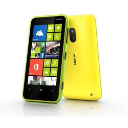 Nokia Lumia 620 (желтый)