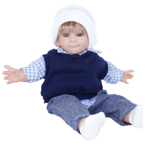 Кукла Lamagik Джестито мальчик в клетчатой рубашке джинсах и шапочке, 28 см, 10002