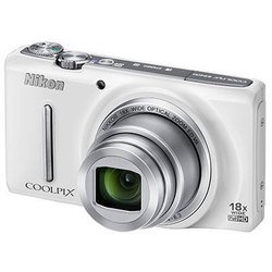 Nikon Coolpix S9400 (белый)