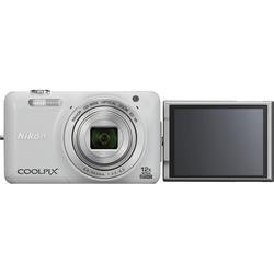 Nikon Coolpix S6600 (белый)