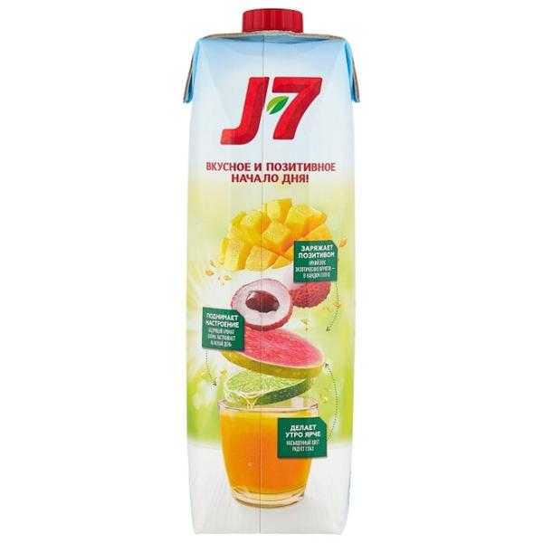 Напиток сокосодержащий J7 Манго-Гуава-Лайм-Личи, с крышкой