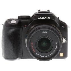 Panasonic Lumix DMC-G5KEE-K (black 18,3Mpix 14-42 3 1080 SDHC turLCD Li-Ion)