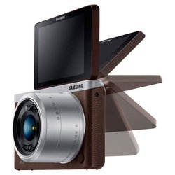 Samsung NX Mini (brown 20.5Mpix 9mm 3" 1080p SDHC BSI-CMOS turLCD HDMI WiFi Набор с объективом)