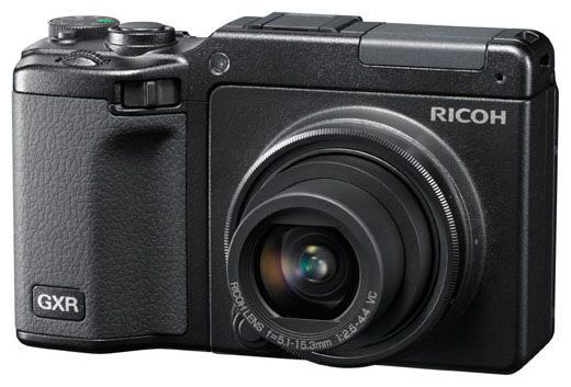 Ricoh GXR + RICOH LENS S10 24-72mm F2.5-4.4 VC