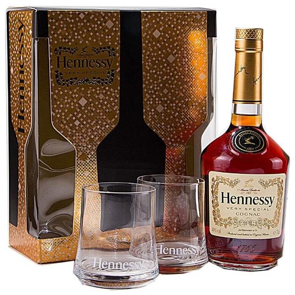 Коньяк Hennessy Very Special, 0.7 л, подарочный набор, золотой