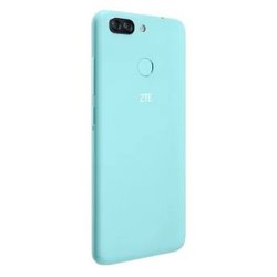 ZTE Blade V9 Vita 3/32GB (голубой)