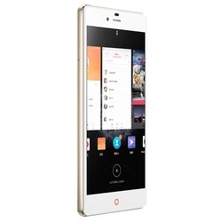 ZTE Nubia Z9 Mini (белый)