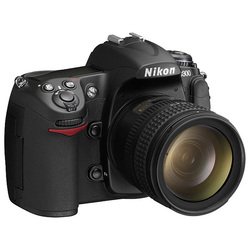 Nikon D300 Kit