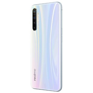 Realme XT 8/128GB (белый)