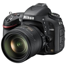 Nikon D600 Kit (black 24.3Mpix 3.2 SDHC TouLCD, Ком-т с батарейным блоком MB-D14 +EN-EL15)