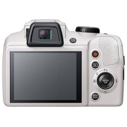 Fujifilm FinePix S8200