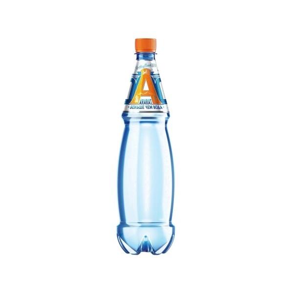Вода минеральная Ararat лечебно-столовая газированная, пластик