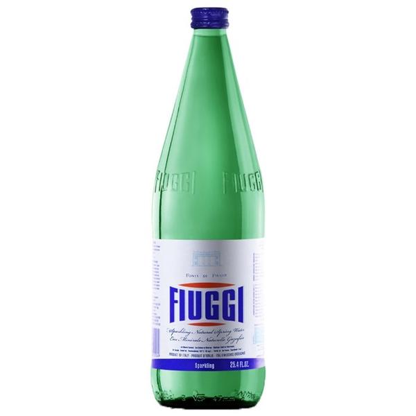 Вода минеральная Fiuggi газированная, стекло