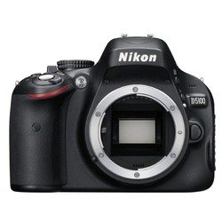 Nikon D5100 KIT (black, 16.2Mpix, 18-140 ED-VR, 720p, SD, набор с объективом)