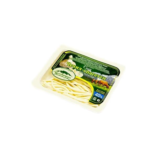 Сыр Красногвардейский молочный завод Чечил-спагетти с чесноком 40%