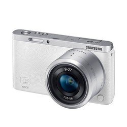 Samsung NX Mini (silver 20.5Mpix 9mm 3" 1080p SDHC BSI-CMOS turLCD HDMI WiFi Набор с объективом)