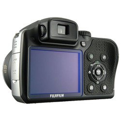 Fujifilm FinePix S8100fd