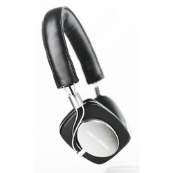 Bowers & Wilkins P5 (черный)